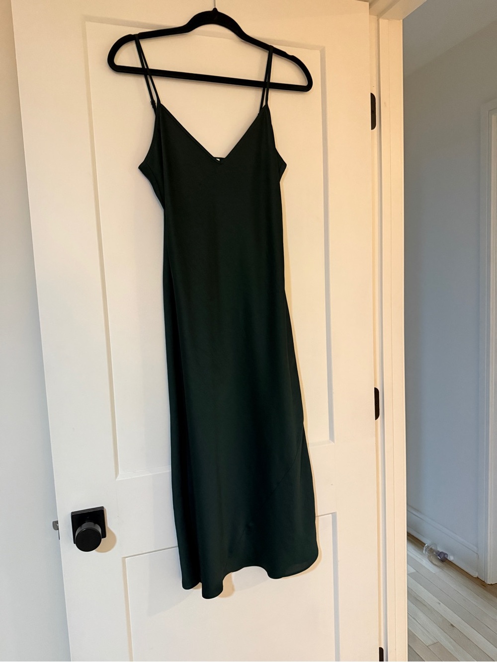 Wilfred Forest Green Slip Midi Dress with Spaghetti Straps